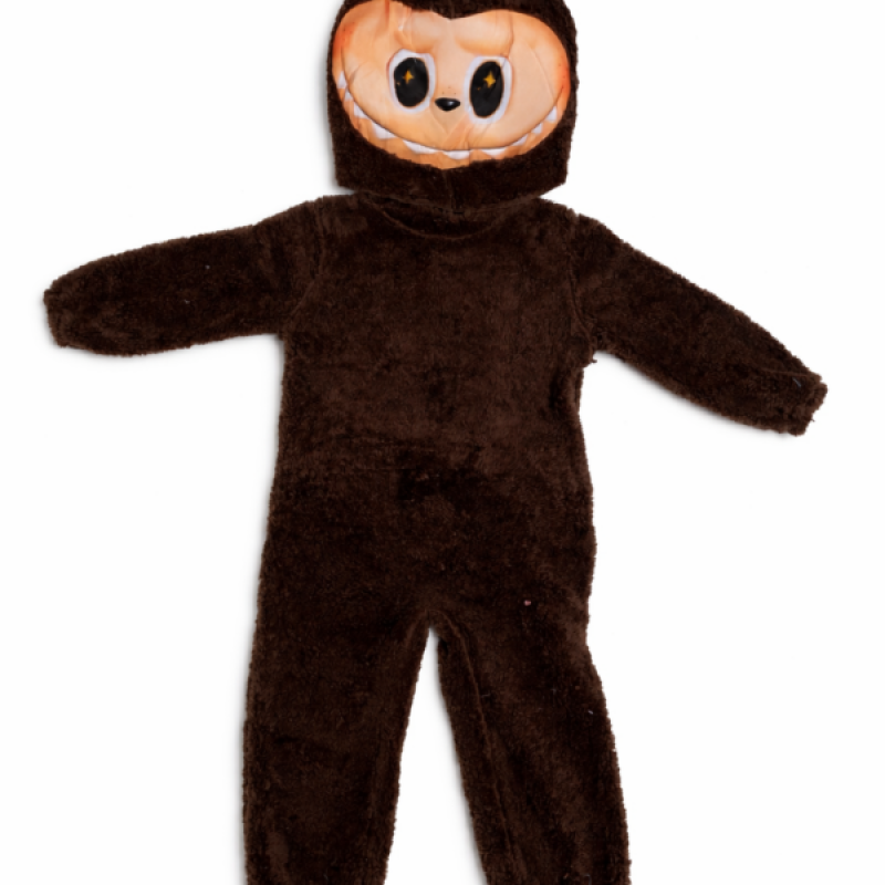 Labubu stílusú barna nyuszi jelmez – extra puha és cuki megjelenés