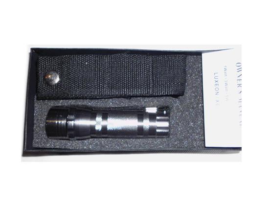 Aluminium Flashlight (7W Luxeon LED Flashlight)