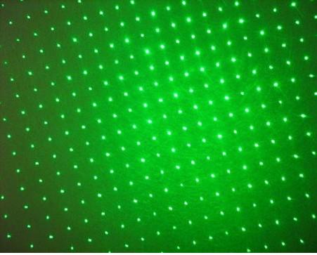 Green Laser Pointer cserélhető fejrésszel (Extra erős)