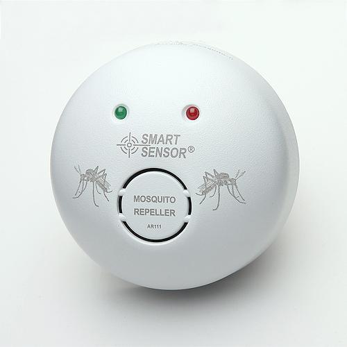 ULTRAHANGOS SZÚNYOGRIASZTÓ / ULTRASONIC MOSQUITO REPELLER /