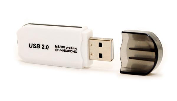USB 2.0 480 Mbps MicroSDHC SD SDXC UHS-I Memory Card Reader 32in1