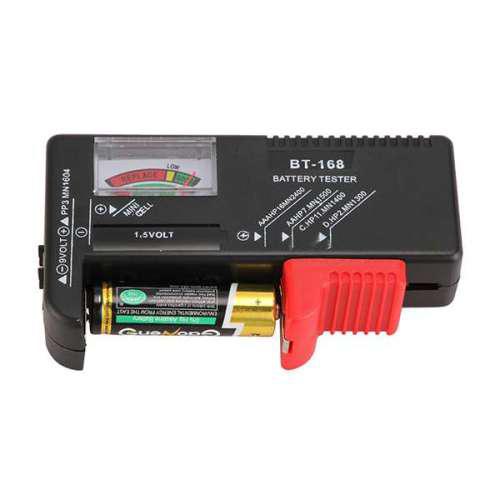 Battery Master Falra szerelhető elem rendszerező és tároló / teszterrel