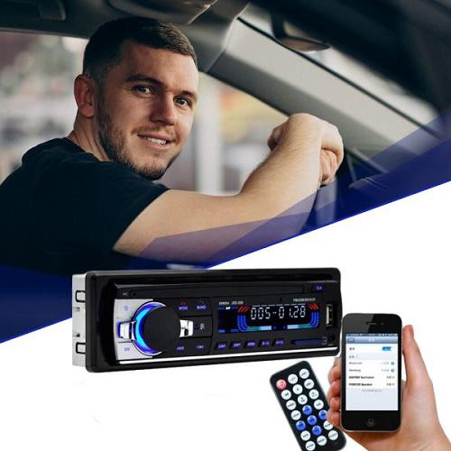 Bluetooth autórádió fejegység távirányítóval, MP3 lejátszás, USB/SD porttal