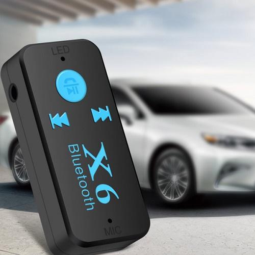 X6 Bluetooth AUX adapter SD kártya foglalattal