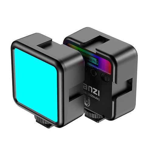 Ulanzi VL49 mini RGB LED videólámpa - állítható szín és -színhőmérséklet, akkumulátor, vakupapucs foglalat