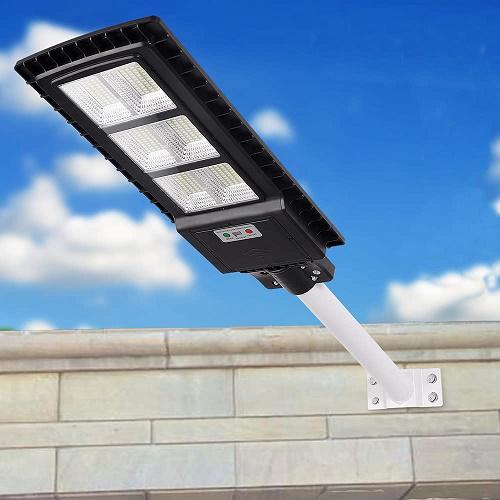 Kültéri, vízálló 180 Wattos napelemes térvilágítás, fény- és mozgásérzékelővel, távirányítóval - N624E